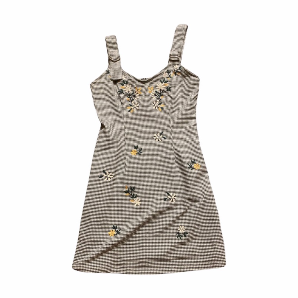 Bodycon gingham flower dress